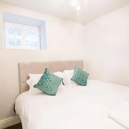 Apartment York Gardens Bristol